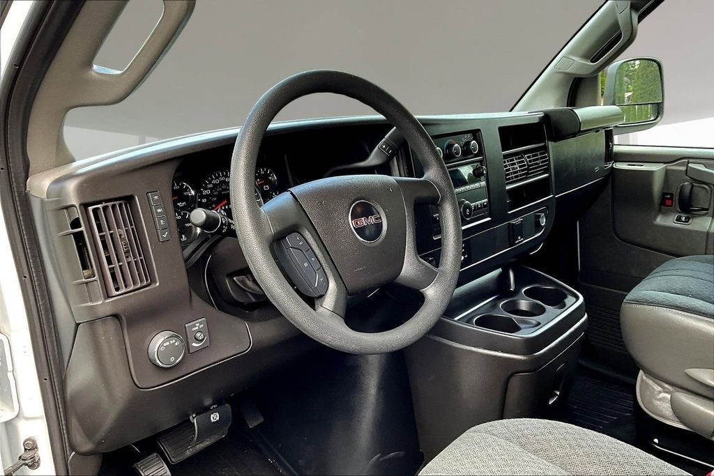 2024 GMC Savana Cargo 2500 Work Van