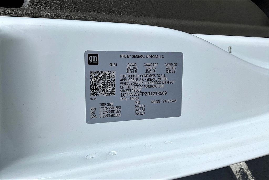 2024 GMC Savana Cargo 2500 Work Van