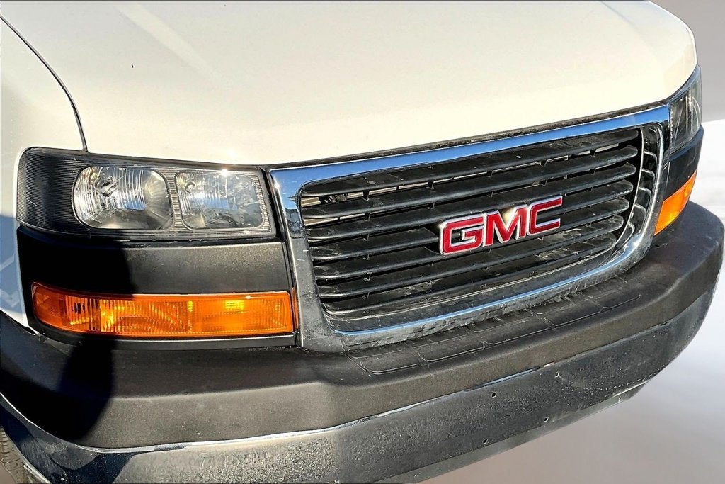 2025 GMC Savana Cargo Work Van