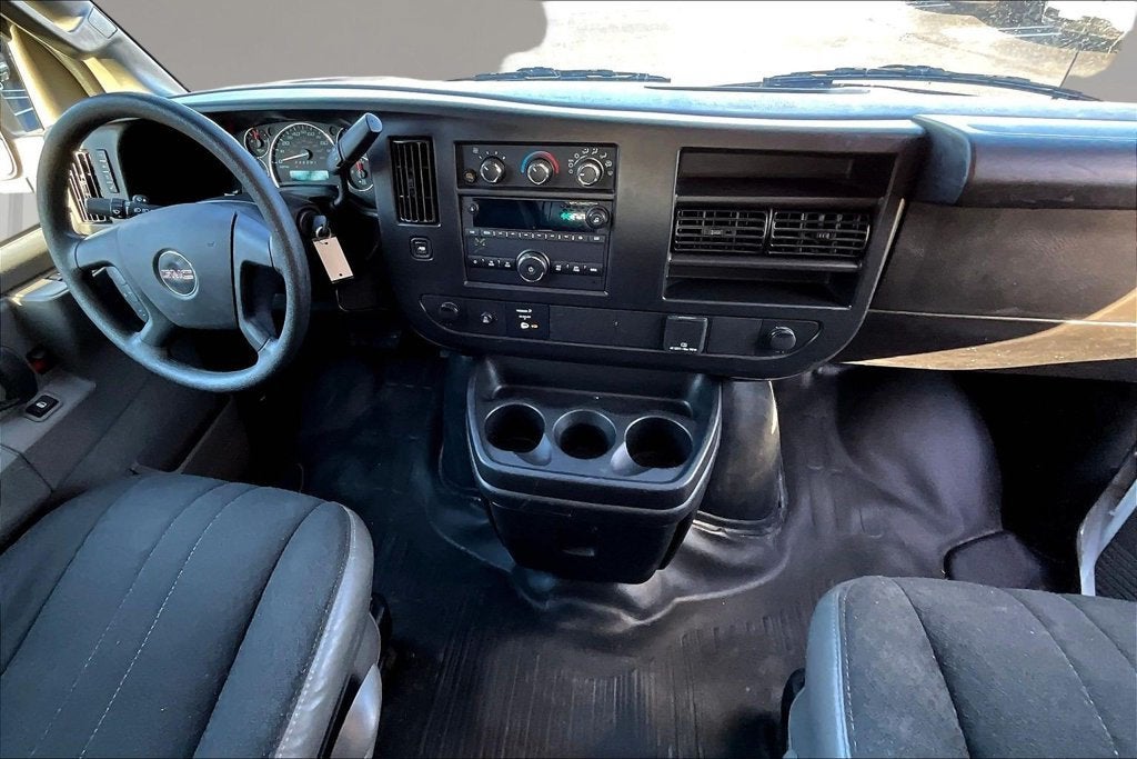 2025 GMC Savana Cargo Work Van