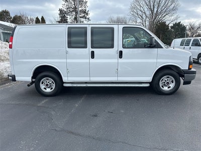 2024 GMC Savana Cargo 2500 Work Van