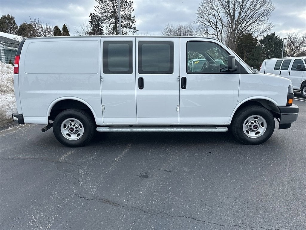 2024 GMC Savana Cargo 2500 Work Van