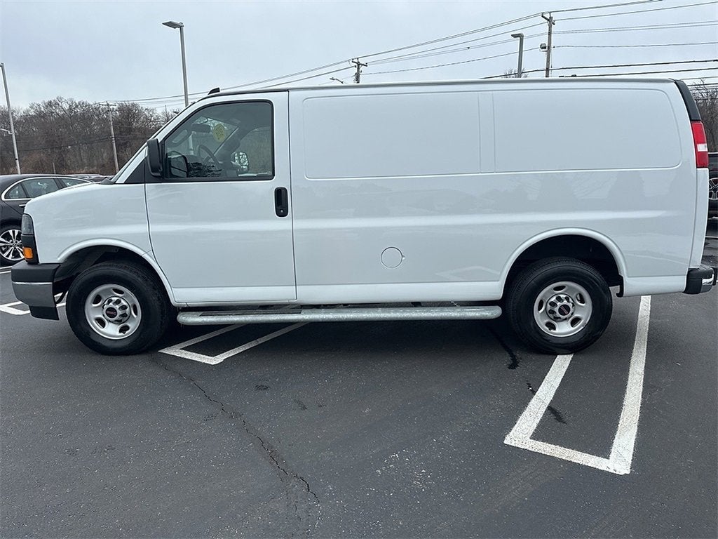 2024 GMC Savana Cargo 2500 Work Van
