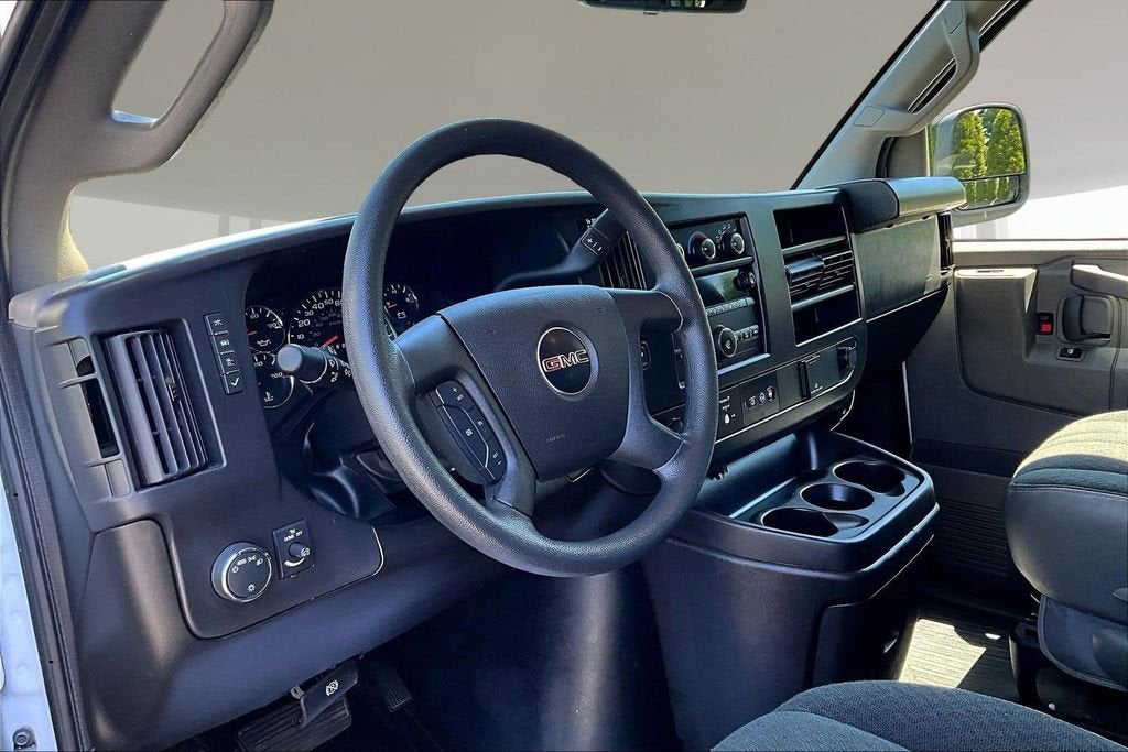 2024 GMC Savana Cargo 2500 Work Van