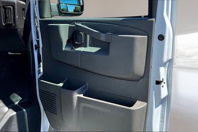 2024 GMC Savana Cargo 2500 Work Van