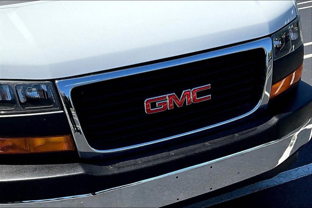 2024 GMC Savana Cargo 2500 Work Van