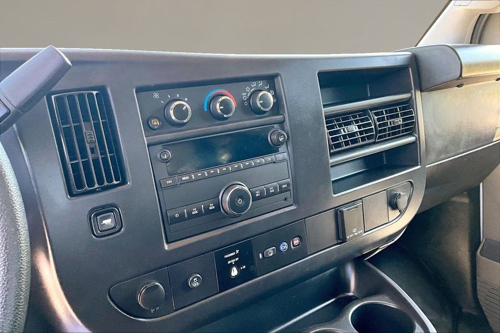 2024 GMC Savana Cargo 2500 Work Van