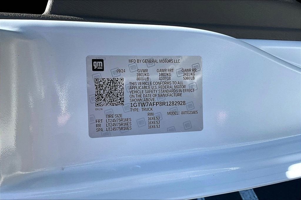 2024 GMC Savana Cargo 2500 Work Van