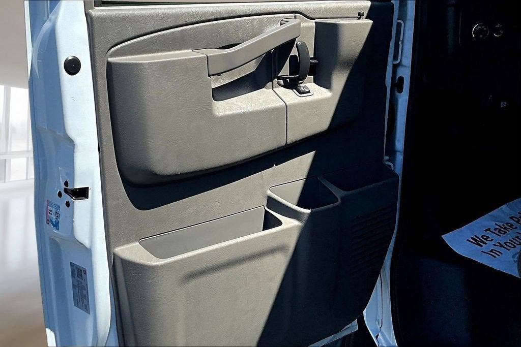 2024 GMC Savana Cargo 2500 Work Van