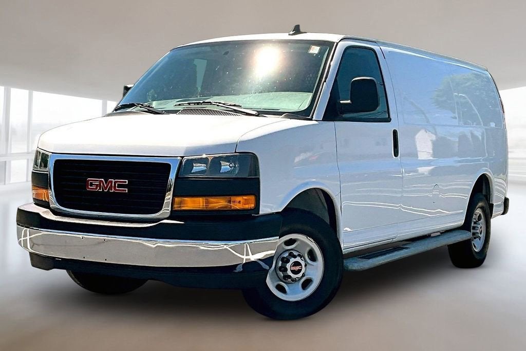 2024 GMC Savana Cargo 2500 Work Van