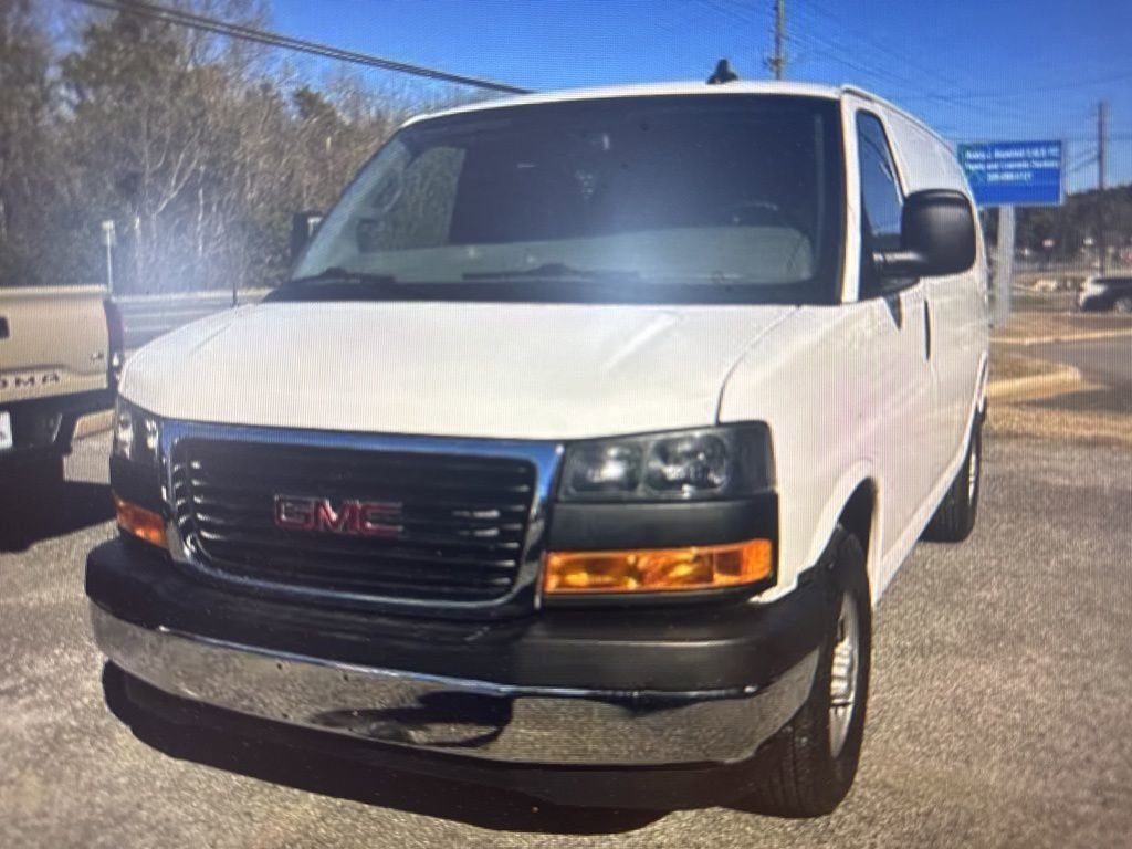 2023 GMC Savana Cargo 2500 Work Van