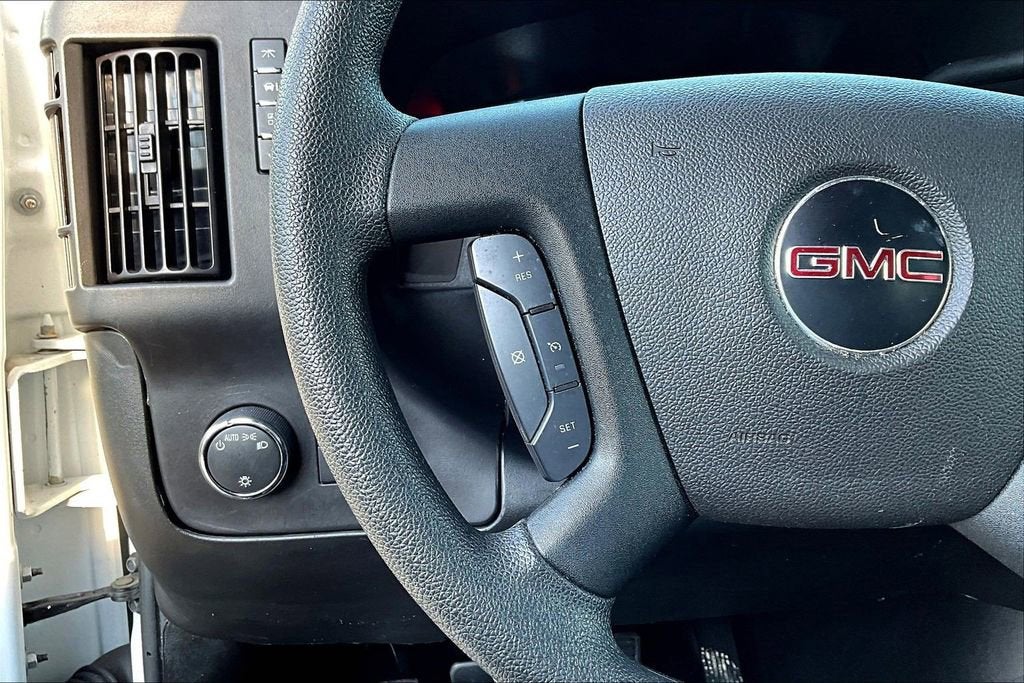 2023 GMC Savana Cargo 2500 Work Van