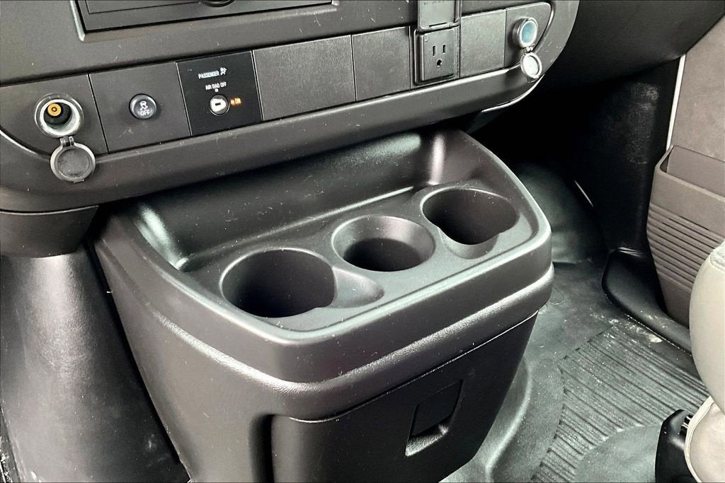 2024 GMC Savana Cargo 2500 Work Van