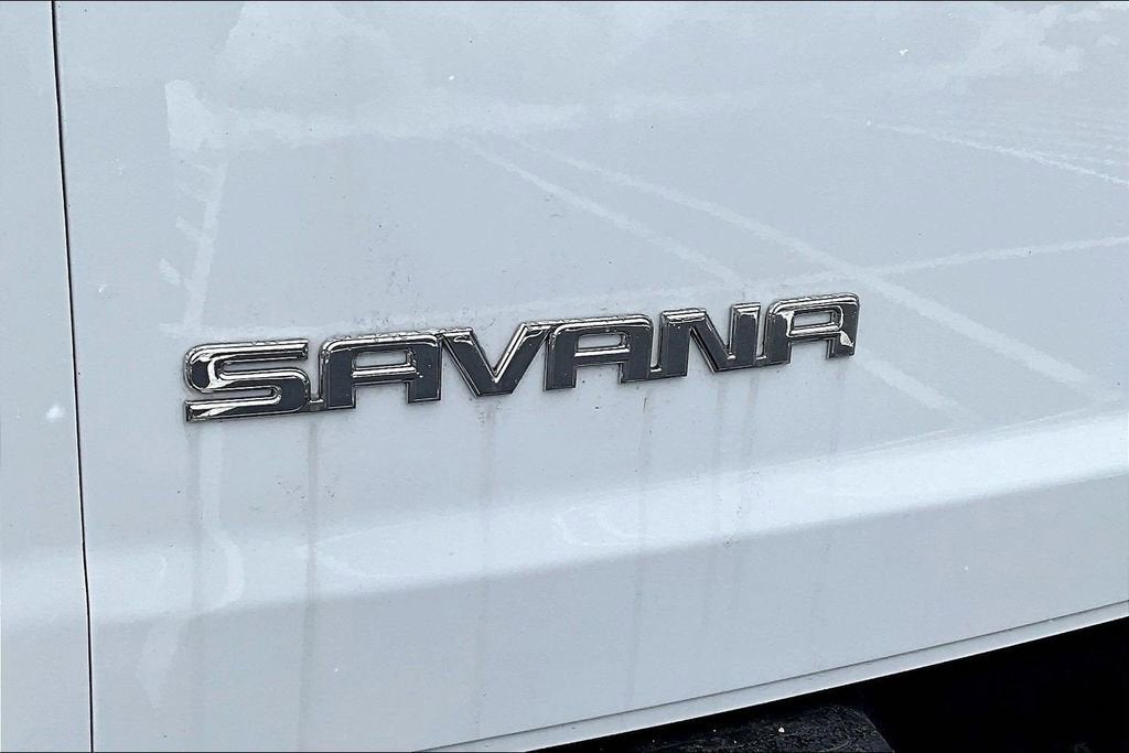 2024 GMC Savana Cargo 2500 Work Van