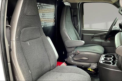 2024 GMC Savana Cargo 2500 Work Van