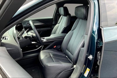 2024 Cadillac LYRIQ Tech