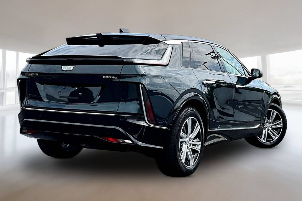 2024 Cadillac LYRIQ Tech