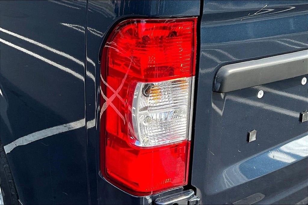 2021 Nissan NV Cargo SV