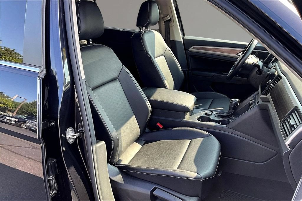 2021 Volkswagen Atlas 3.6L V6 SE w/Technology