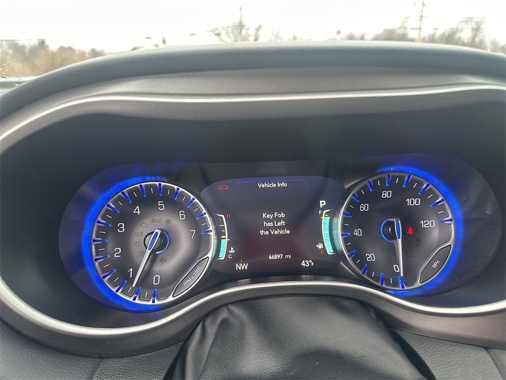 2024 Chrysler Pacifica Touring L