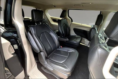 2021 Chrysler Pacifica Hybrid Touring L