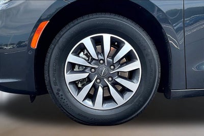 2021 Chrysler Pacifica Hybrid Touring L