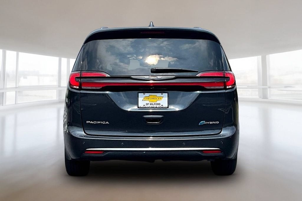 2021 Chrysler Pacifica Hybrid Touring L