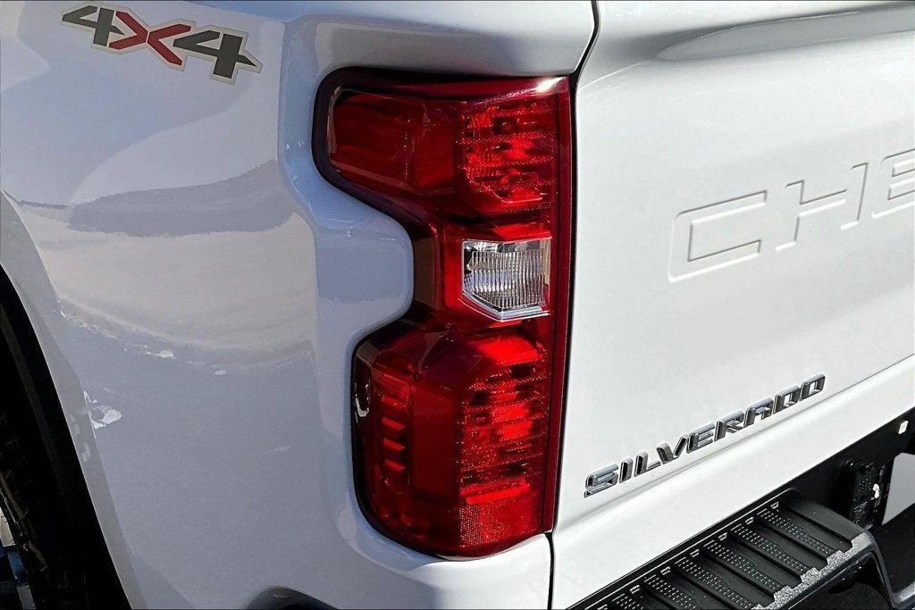 2024 Chevrolet Silverado 2500 HD Custom
