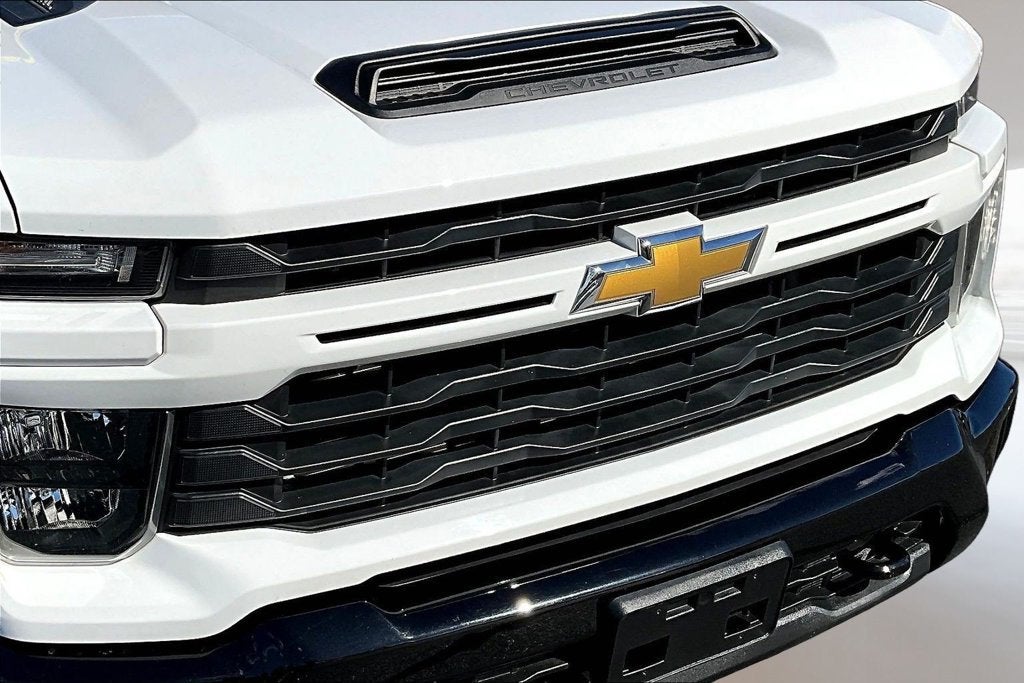 2024 Chevrolet Silverado 2500 HD Custom