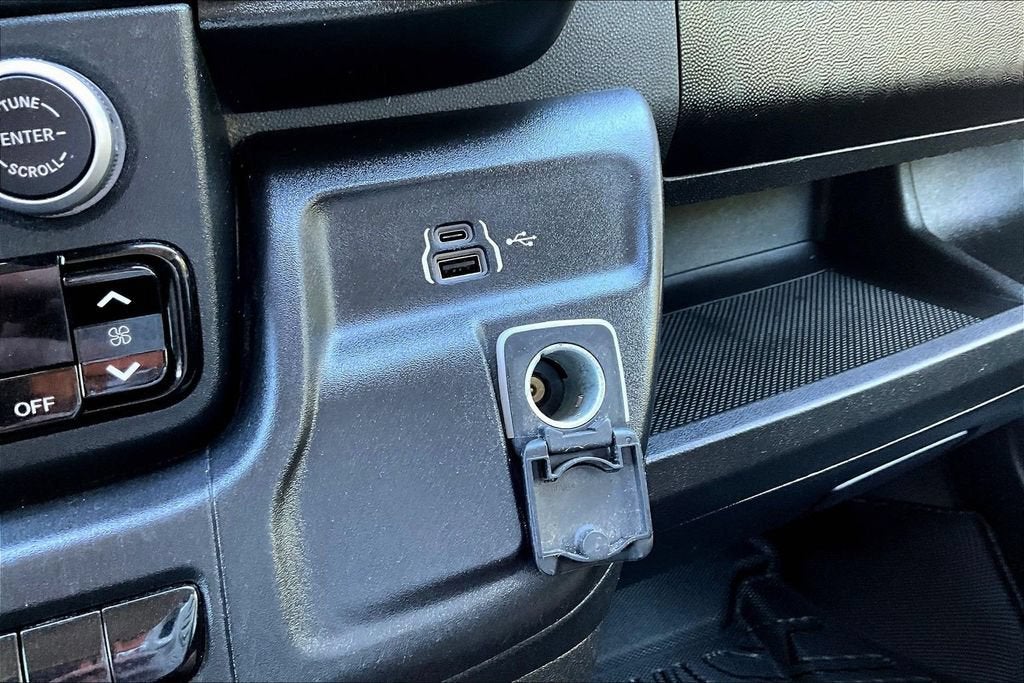 2023 RAM ProMaster Cargo Van 2500 HIGH ROOF 15