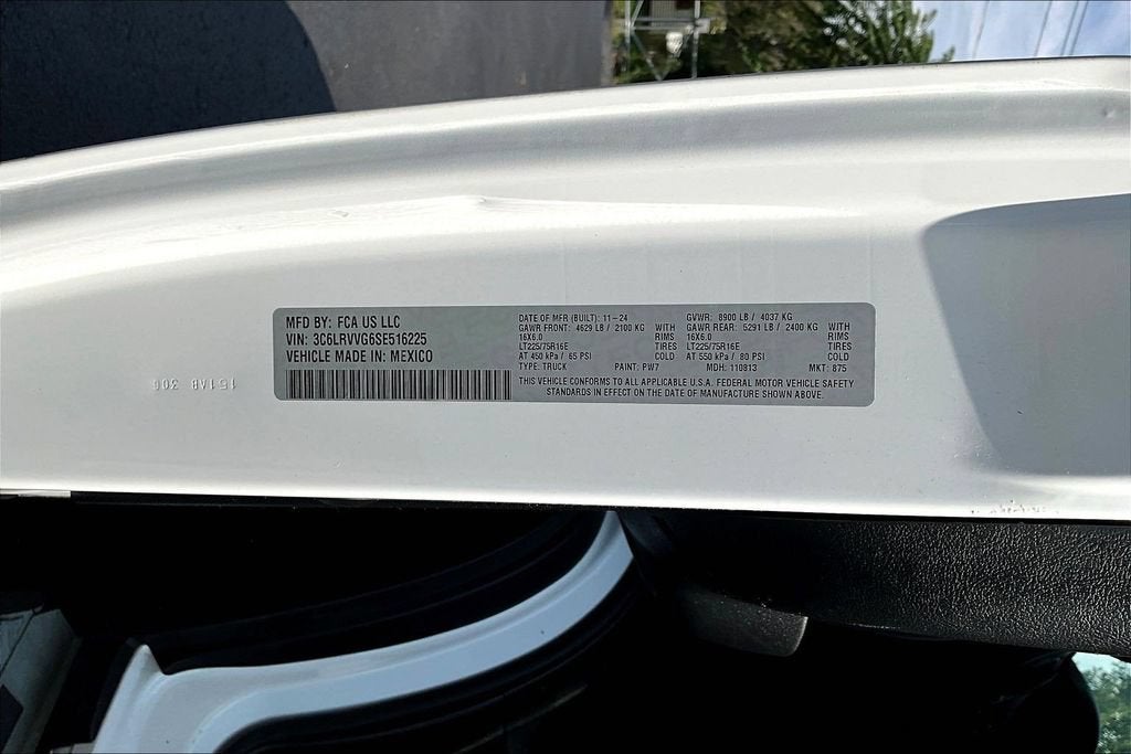 2025 RAM ProMaster Cargo Van Tradesman