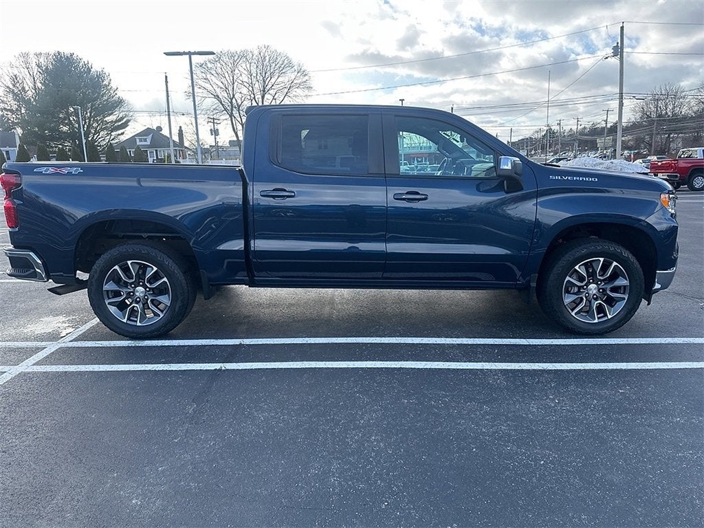 2023 Chevrolet Silverado 1500 LT (2FL)