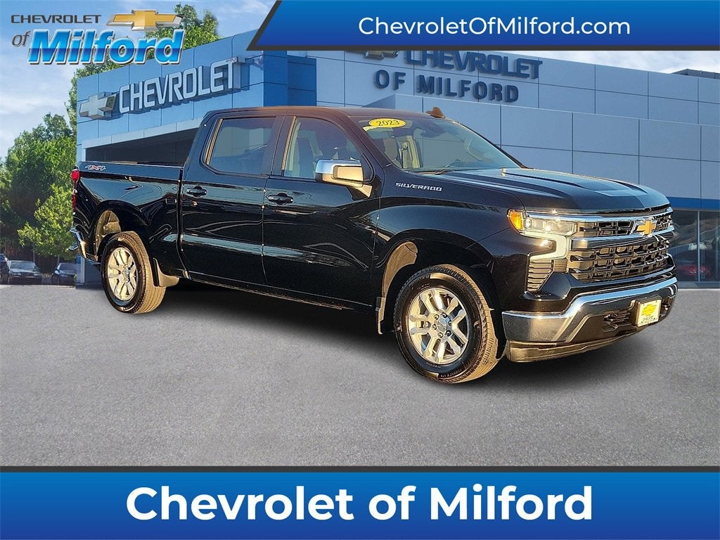 2023 Chevrolet Silverado 1500 LT (2FL)