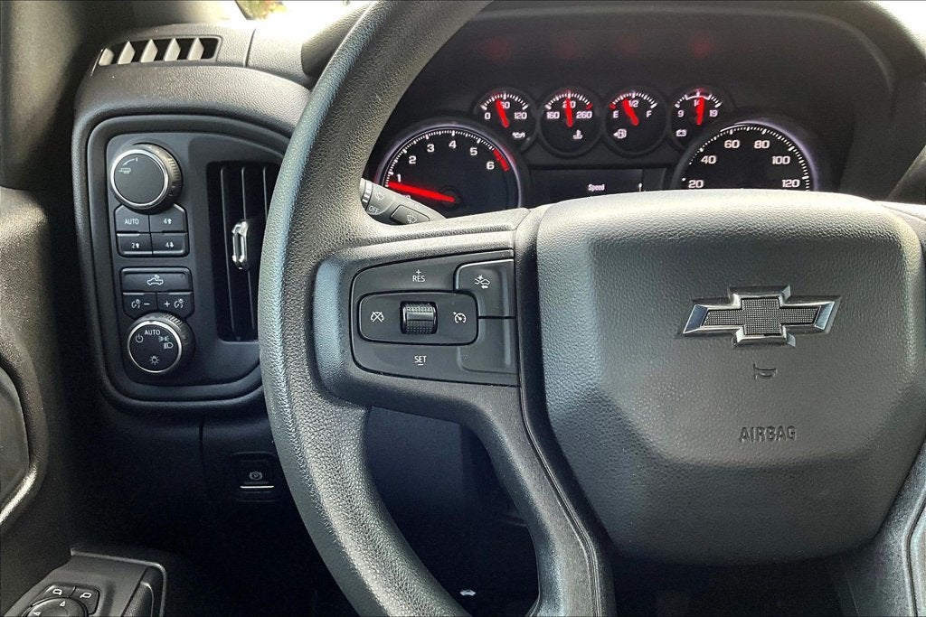 2024 Chevrolet Silverado 1500 Custom Trail Boss