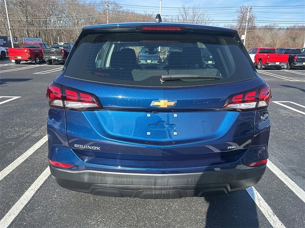 2023 Chevrolet Equinox LS