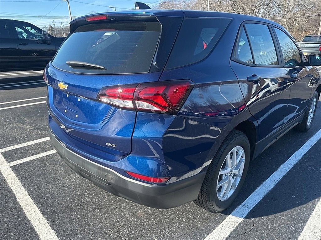 2023 Chevrolet Equinox LS