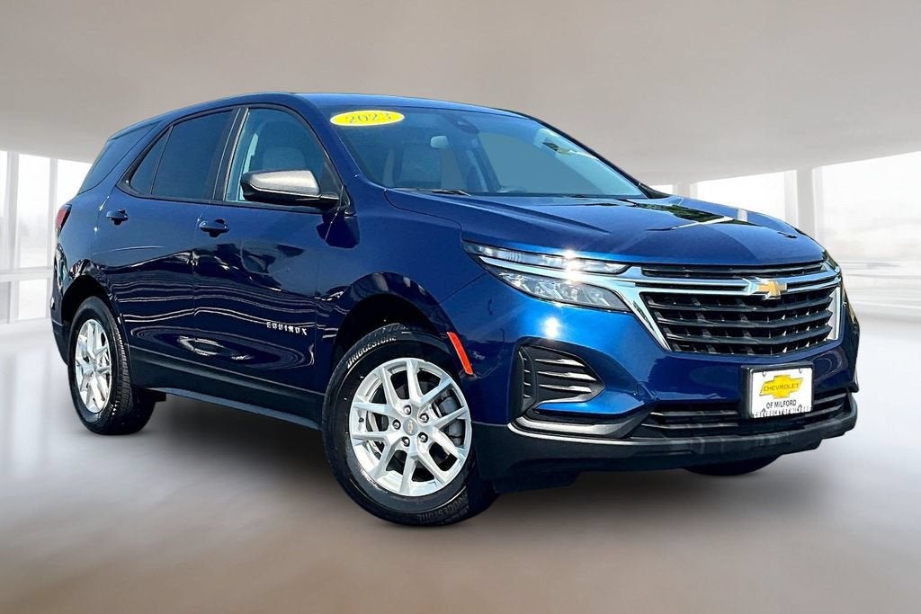 2023 Chevrolet Equinox LS