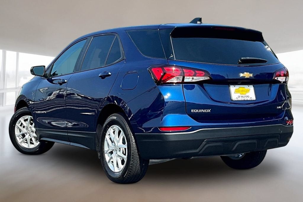 2023 Chevrolet Equinox LS