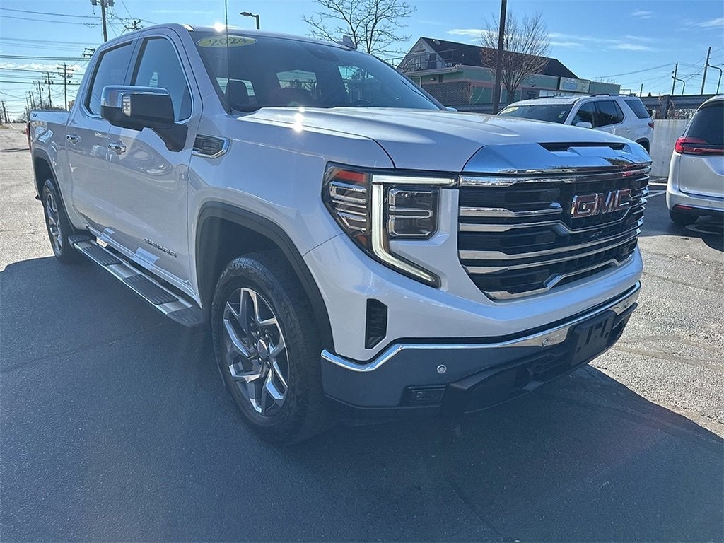2024 GMC Sierra 1500 SLT