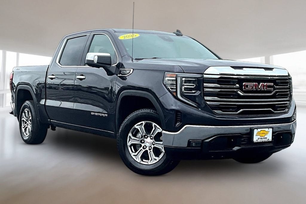 2025 GMC Sierra 1500 SLT