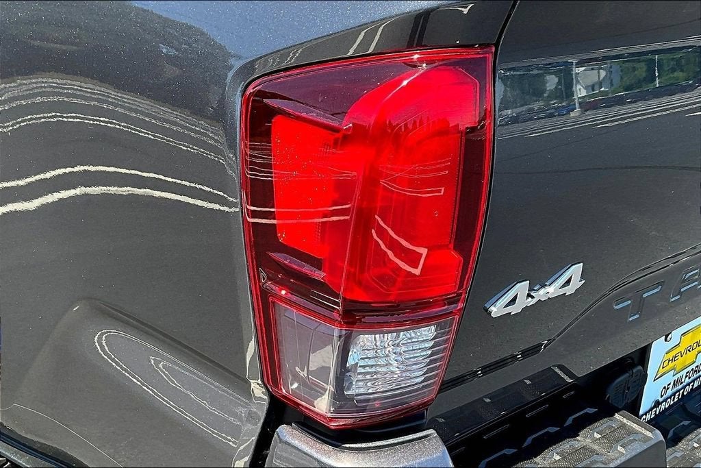 2018 Toyota Tacoma SR