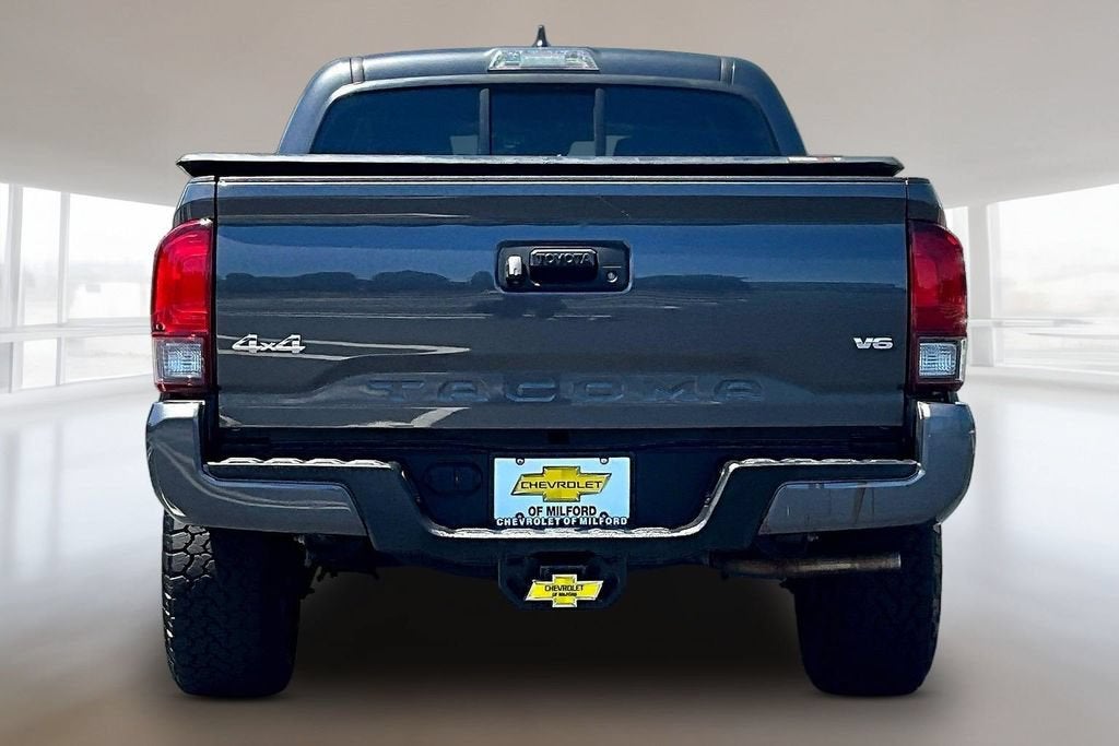 2018 Toyota Tacoma SR