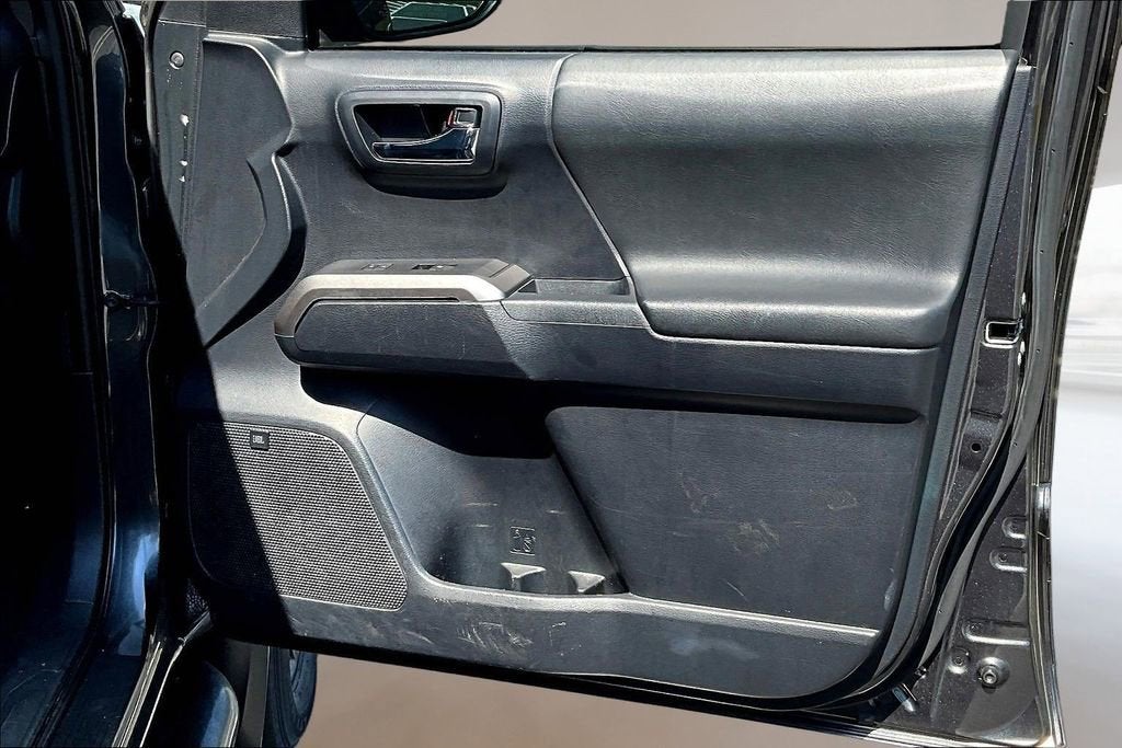 2019 Toyota Tacoma 4WD SR