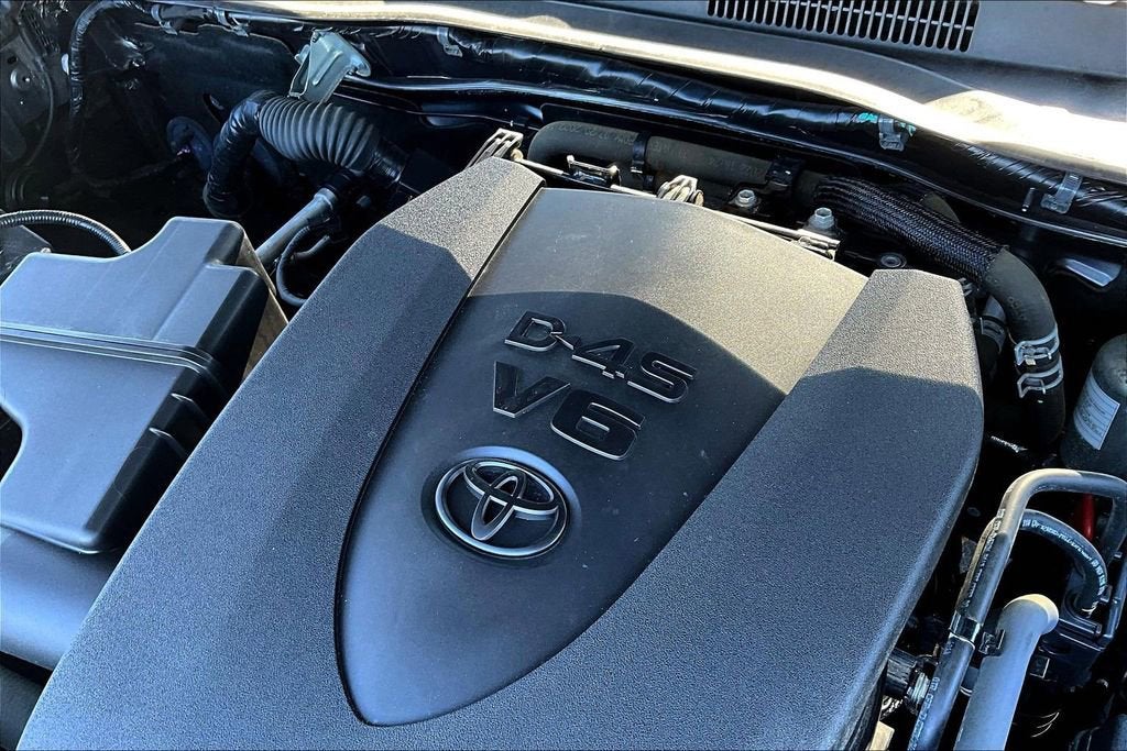 2023 Toyota Tacoma 4WD SR