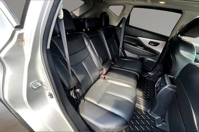 2023 Nissan Murano SL