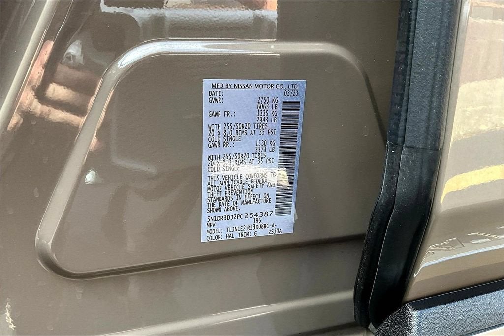 2023 Nissan Pathfinder Platinum