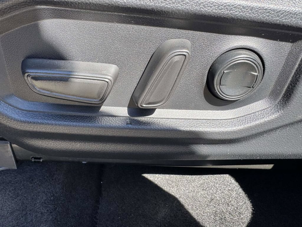 2023 Toyota Tundra 4WD Limited Hybrid