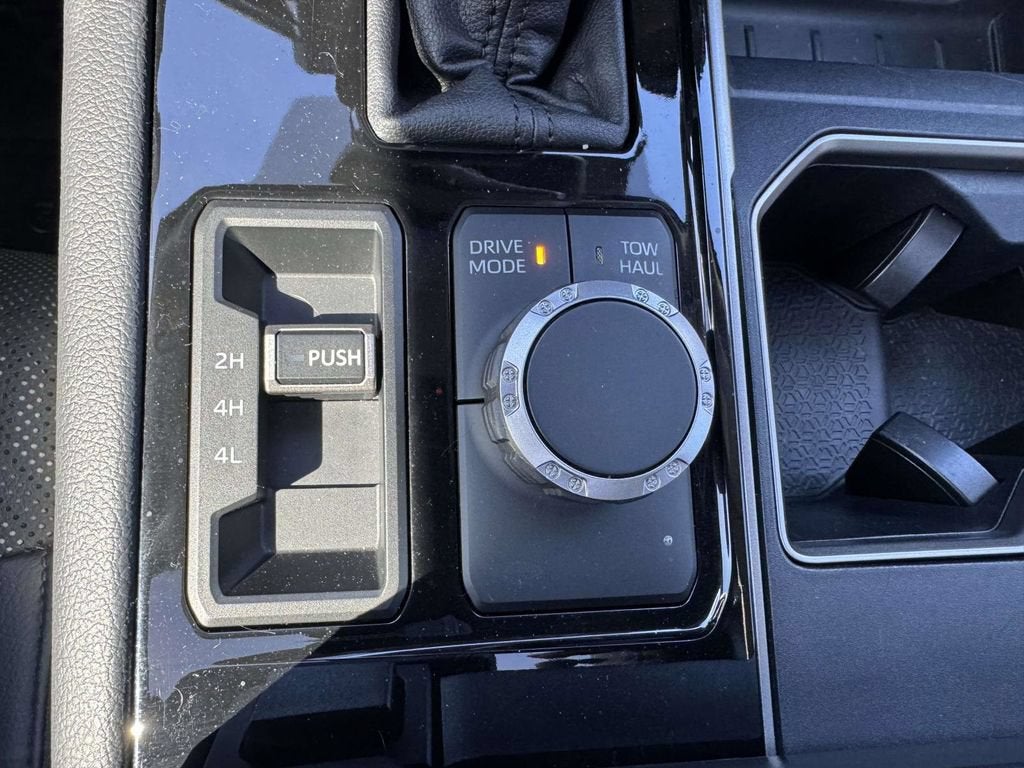 2023 Toyota Tundra 4WD Limited Hybrid