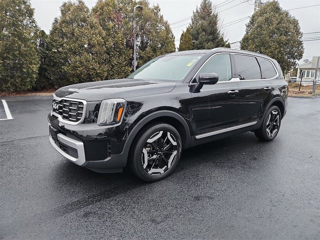 2023 Kia Telluride S