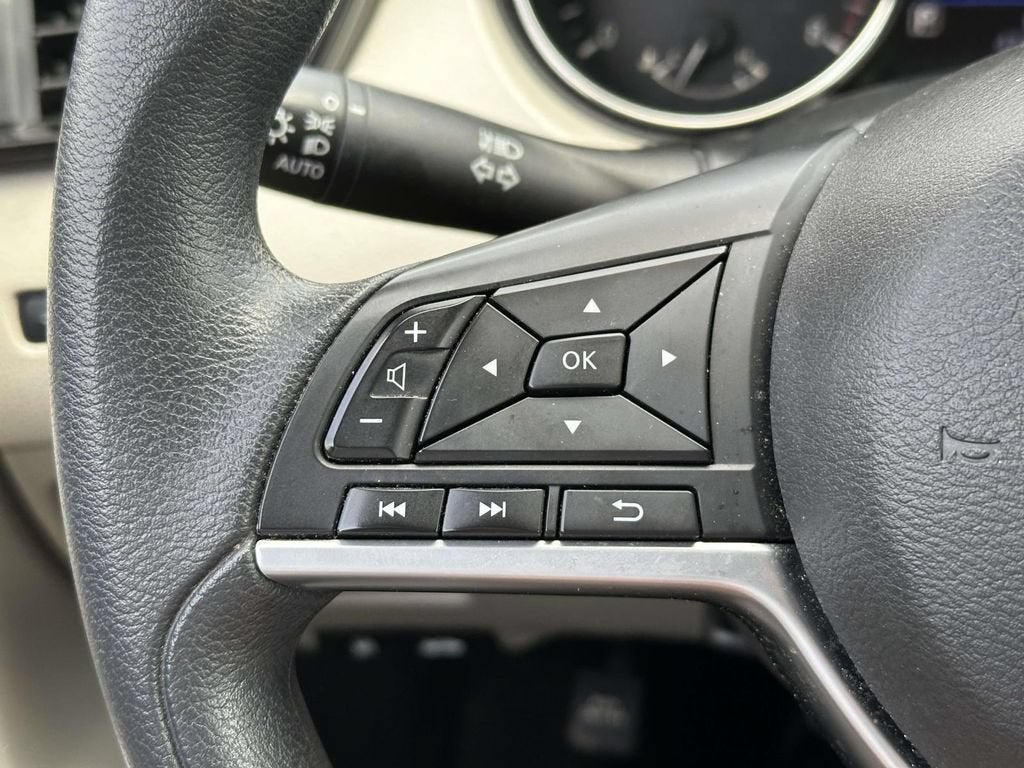 2020 Nissan Rogue Sport SV